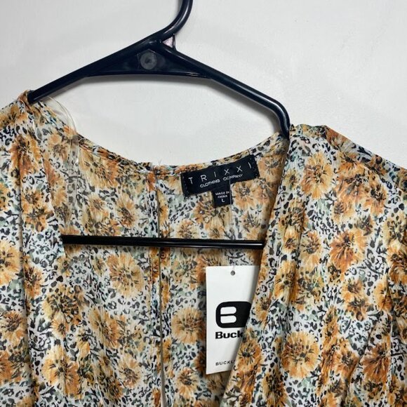 Trixxi Clothing Company Multicolored Floral Romper - Picture 3 of 5